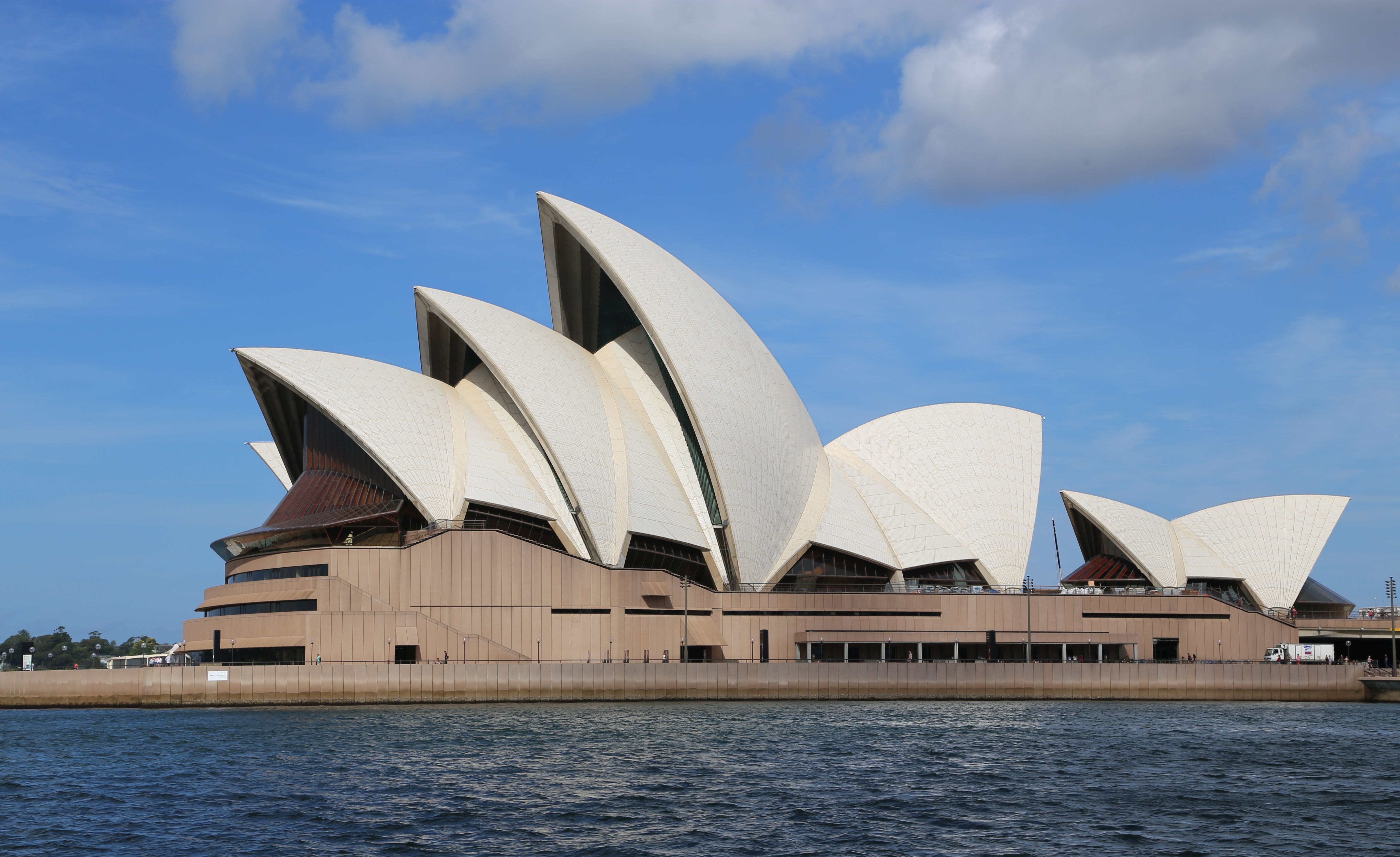Sydney Opera House PETIT WORLD CITIZEN